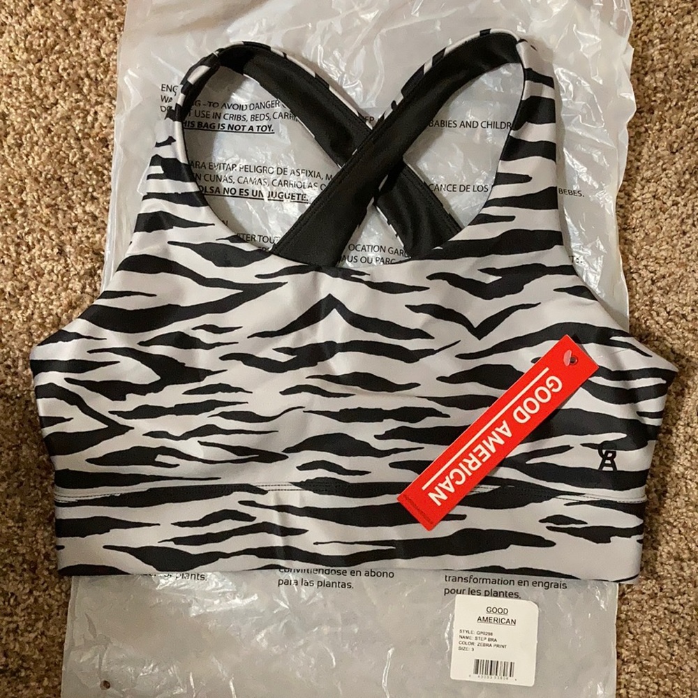 Good American zebra step bra